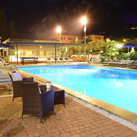 Segattini Aparthotel Riva del Garda